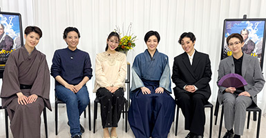 ���g �������ۃt�H�[���� �z�[��C�E�������� Brillia HALL ���ʌ����w���^�C���X���b�p�[�x